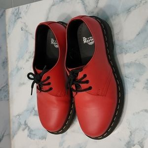 Dr Martin red  lowtop